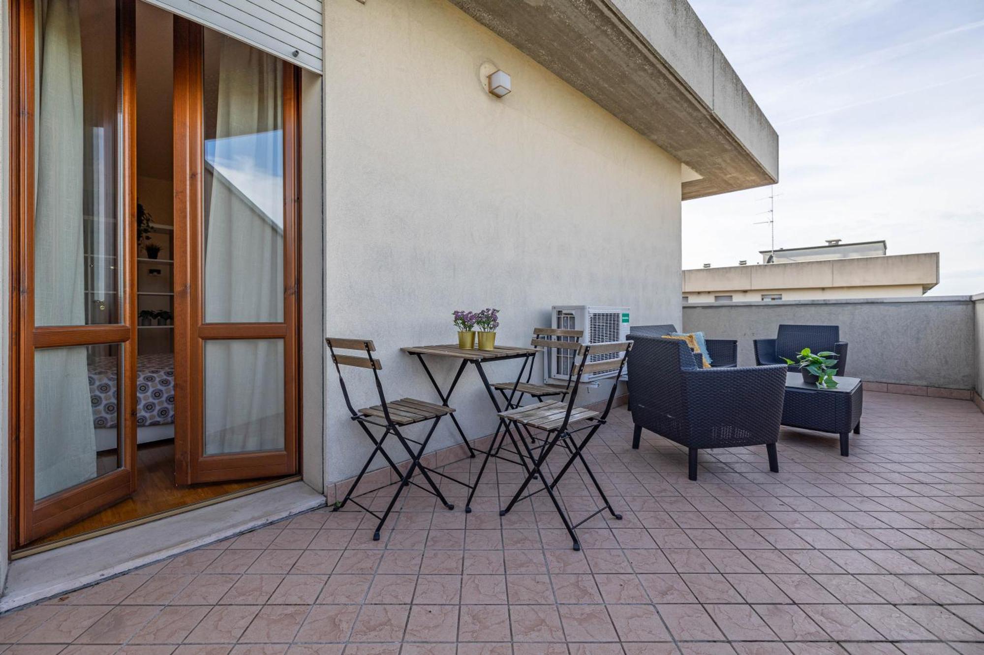 Comforthouse Luxury Vacancy Ravenna Luaran gambar